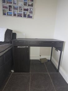 office chair and desk