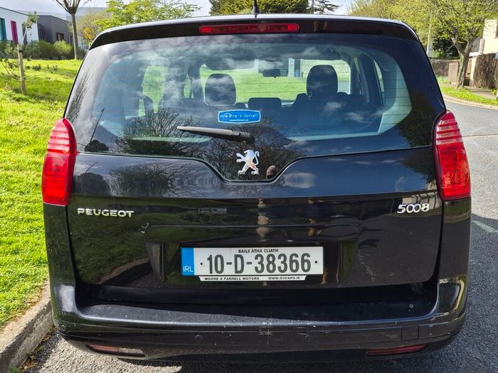 Peugeot 5008 7 Seater Diesel Car/ Estate