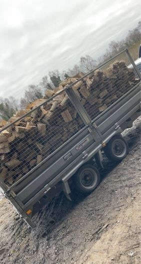 Seasoned Hardwood Logs