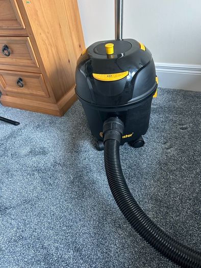 Industry quality Vac Master Hoover.