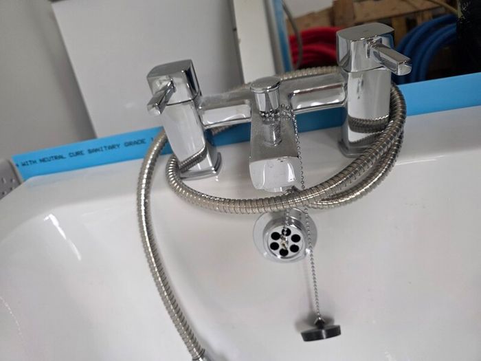White Bath