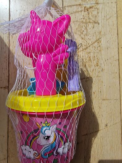 New Unicorn Beach Toy Set - Bucket, Spade, Rake & Sand Moulds