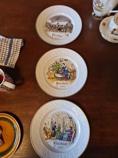 royal worcester Christmas