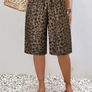 Women's Shorts XL New Image 3