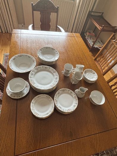 Vintage china dinner service