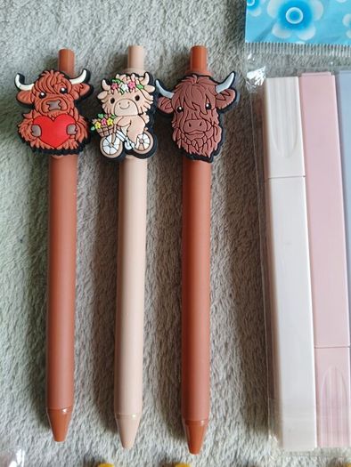 pens and highlighters bundle