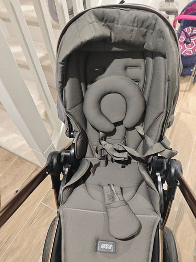 Mamas and Papas Occaro Travel System + Winter accessories,in Great condition (Bundle)