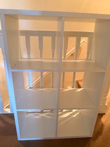 shelving unit
