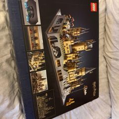 Lego Harry Potter Hogwarts and Grounds