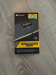 Corsair Vengeance LOX DDR4 2x8gb 3600MHz RAM