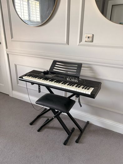 Keyboard/beginners piano