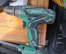Hitachi battery drill for spares