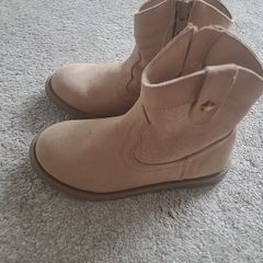 girls boots