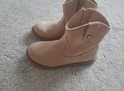 girls boots