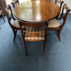 Bright Mahogany dining table with six chairs