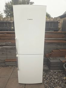 Bosch Freestanding Fridge Freezer