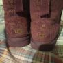 maroon and gold ugg boots Image 5