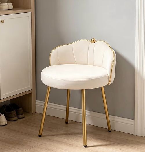 Cream Dressing Table Chair with Gold Legs and Low Back, Small Armless Accent Chair, Modern Comfy Cute Makeup Vanity Stool Chair for Dressing Table, Bedroom, Living Room, Hallway, Velvet
