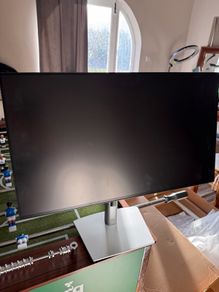 Dell silver Monitor