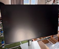 Dell silver Monitor