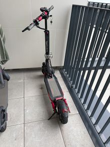 E scooter