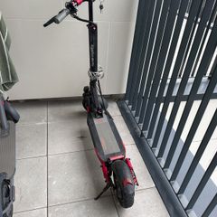 E scooter