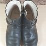 Girls womens Clarks boots Size UK 3.5 EU 36 Black leather Image 5