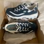 Sketchers trainers Image 6