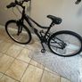 new ladies bike ( open to reasonable offers ) Image 4