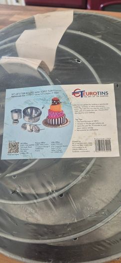 Baking tins - topsy turvy set of 4