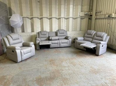Valerie & Axel Manual Recliners