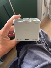 DJI battery charger