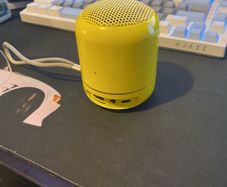 Free speaker