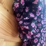 Wrap top floral pink and black Image 4