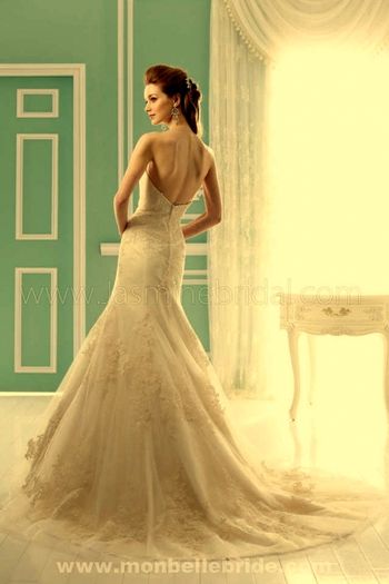 Ivory Wedding Dress