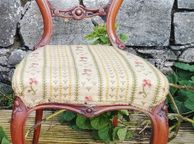 main image for ad Antique Balloon Back Chair