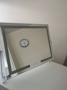 led mirror