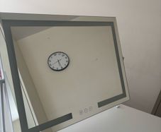 led mirror