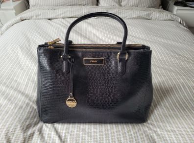 DKNY black purse with brand new organizer