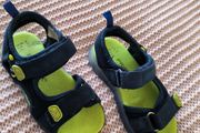 Sandals with light size 9