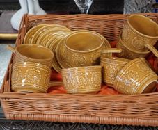Vintage Tams Staffordshire Mustard-Gold Floral Soup Set (16 pcs)