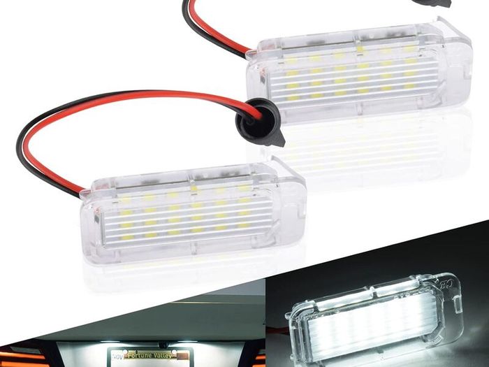 2 Pcs Error Free License Plate Lamp Taillight, 12V 6500K License Number Plate Light LED Rear Number Plate Light Lamps for Ford Focus Fiesta Mondeo Kuga S-Max C-Max