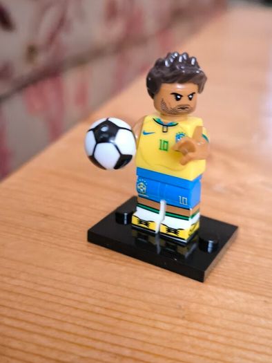 Soccer legend figures