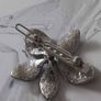 Vintage Flower Hair Clip with Rhinestones Image 3