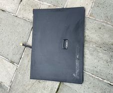 A1 portfolio case