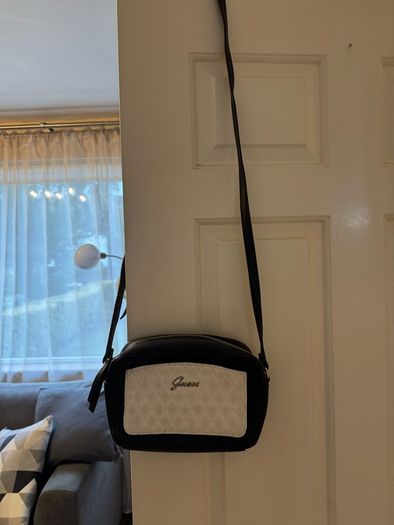 Cross body Guess bag