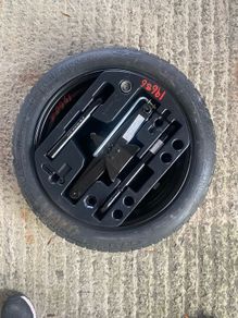 Space saver wheel & kit for renault captur