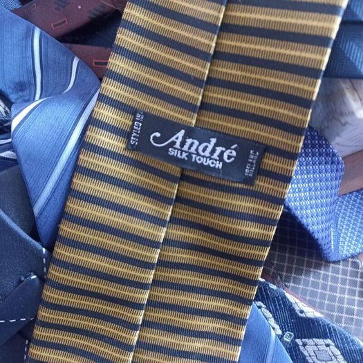 12 Ties