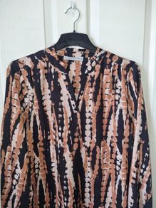 Rowen Avenue Top Size 14