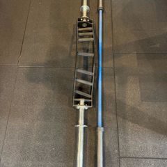 Blk Box barbells